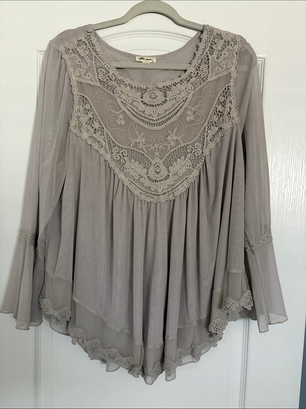 Ultra Pink Lace Yoke Flowy Tunic — Gray